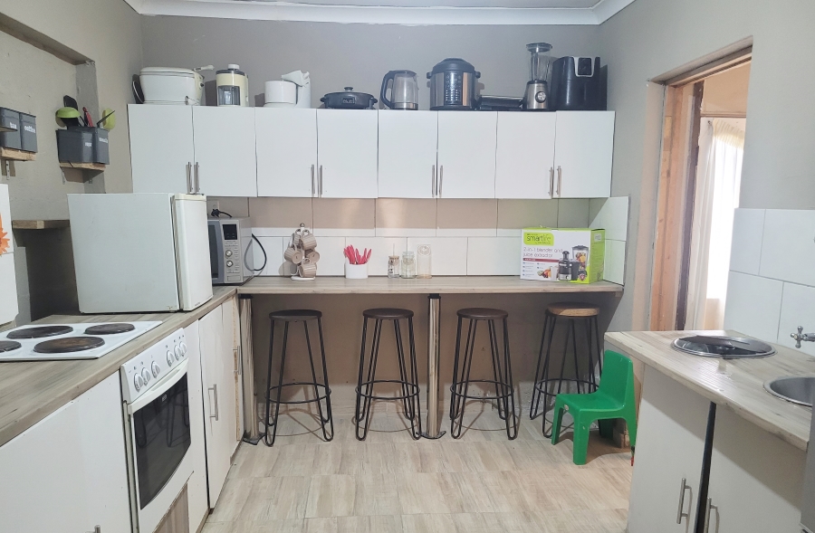 4 Bedroom Property for Sale in Vredelust Western Cape